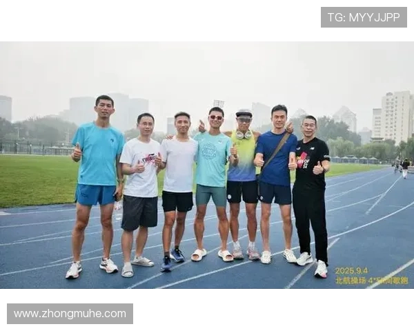 成都城市马拉松点评：极限运动队默契配合展现团队精神与竞技魅力